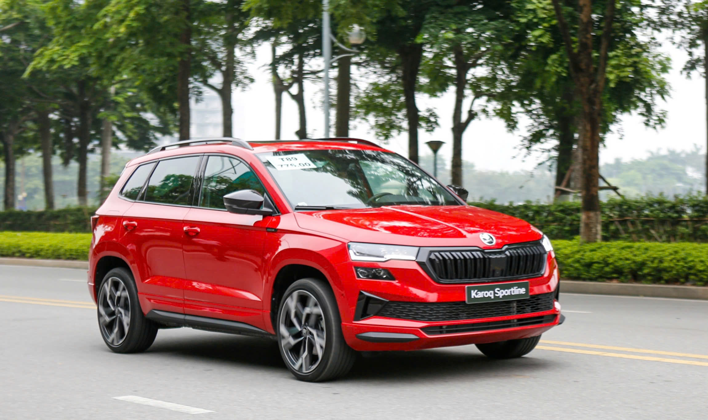 Giá lăn bánh Skoda Karoq tại Hà Tĩnh