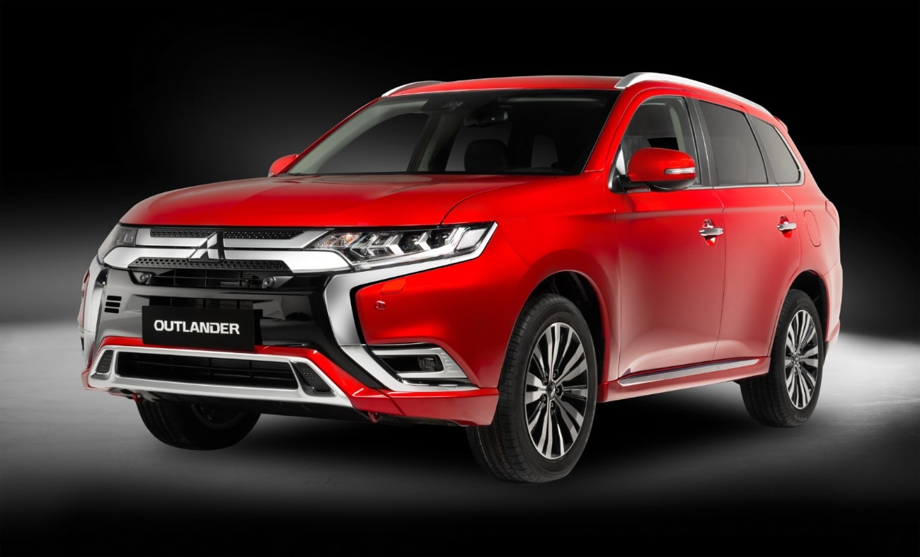 Giá lăn bánh Mitsubishi Outlander tại Hà Tĩnh